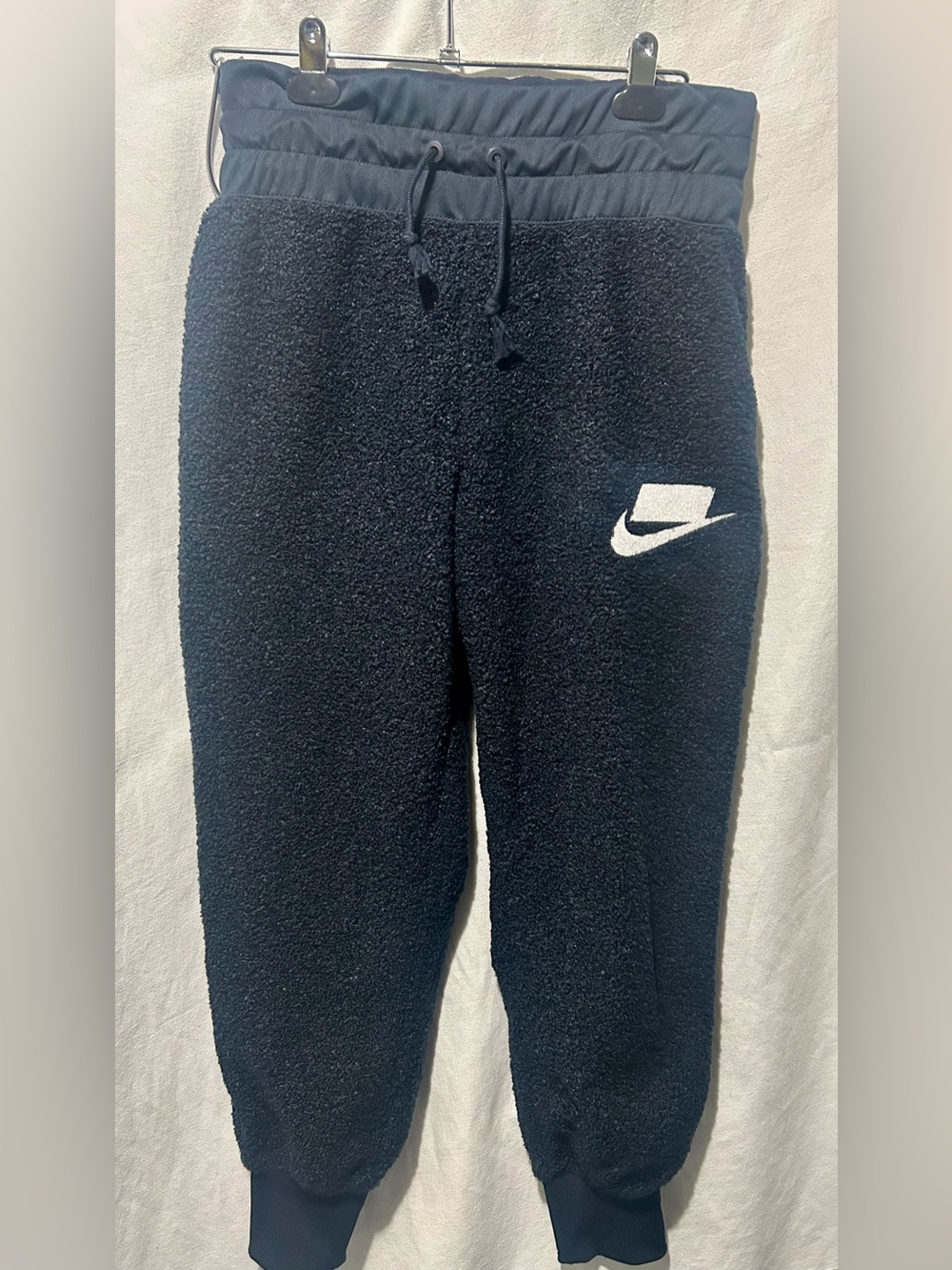 Nike Sportswear Sherpa High-Pile Fleece Jogger Pants Women’s Medium NWT